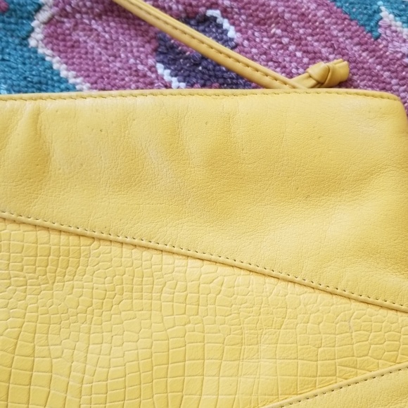 Vintage Yellow Leather Shoulder Bag Clutch Purse - Picture 4 of 8